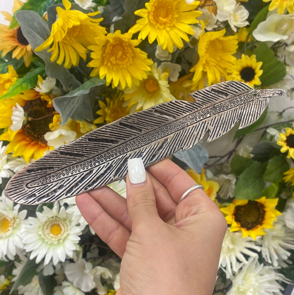 Feather incense holder