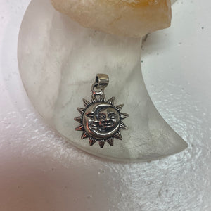 moon and sun small pendant