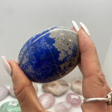Lapis lazuli palmstone