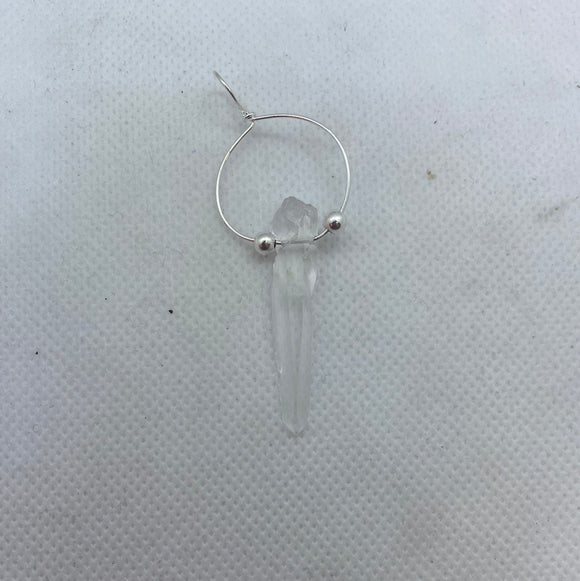 Clear quartz healing circle pendant